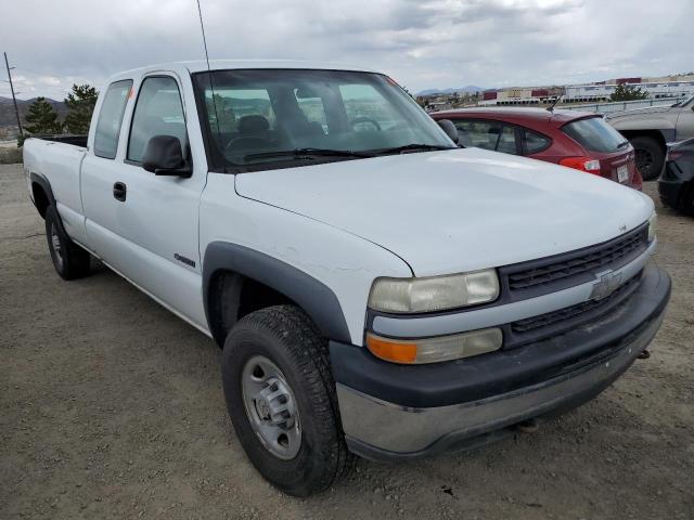 1GCGK29U3YE413281 - 2000 CHEVROLET SILVERADO K2500 WHITE photo 4