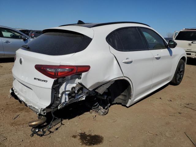 ZASPAKBN5L7C77617 - 2020 ALFA ROMEO STELVIO TI WHITE photo 3
