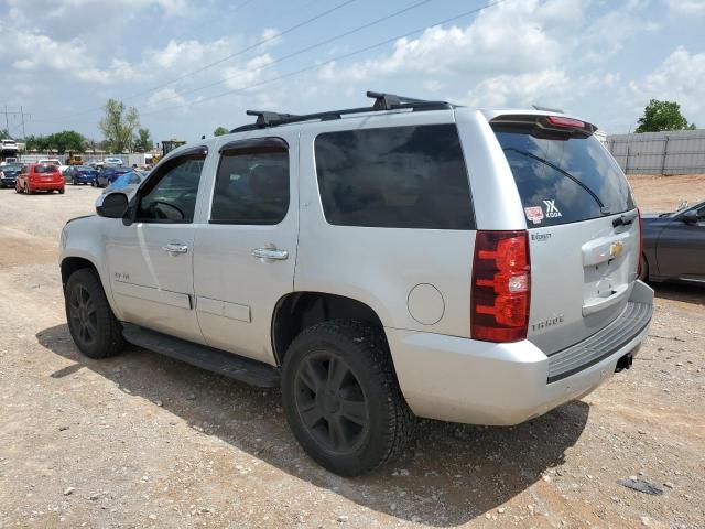 1GNSKBE00BR249931 - 2011 CHEVROLET TAHOE K1500 LT SILVER photo 2