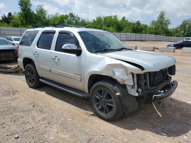 1GNSKBE00BR249931 - 2011 CHEVROLET TAHOE K1500 LT SILVER photo 4