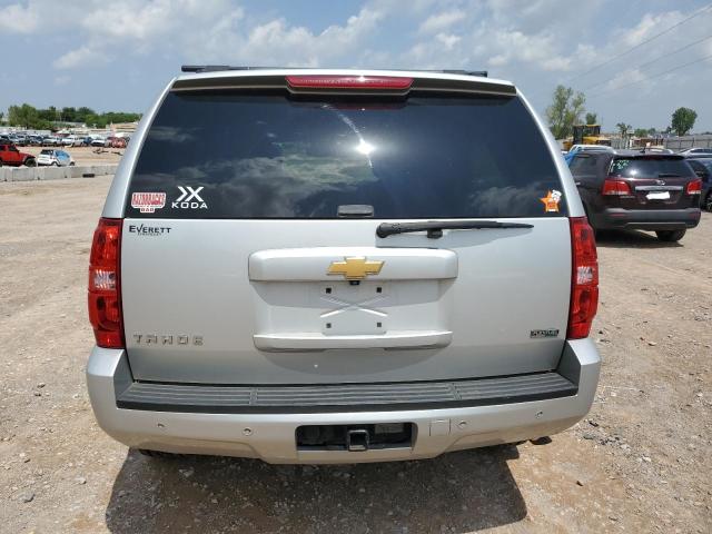 1GNSKBE00BR249931 - 2011 CHEVROLET TAHOE K1500 LT SILVER photo 6