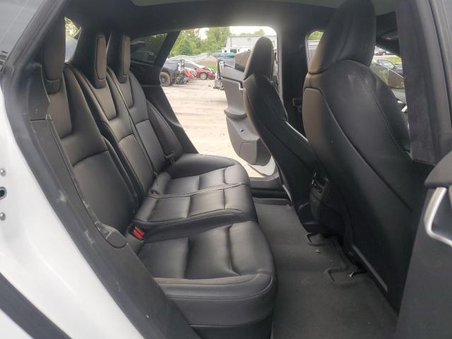 5YJSA1E44LF389092 - 2020 TESLA MODEL S 白色 照片 10