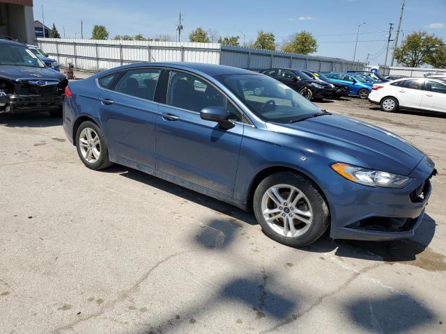 3FA6P0HD1JR266258 - 2018 FORD FUSION SE BLUE photo 4