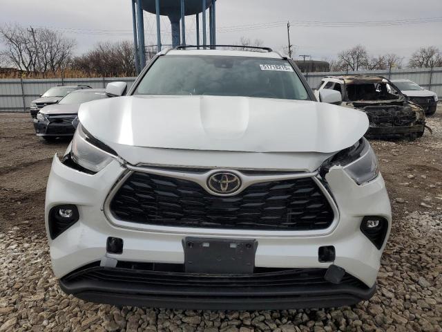 5TDGZRBH0NS254176 - 2022 TOYOTA HIGHLANDER XLE WHITE photo 5