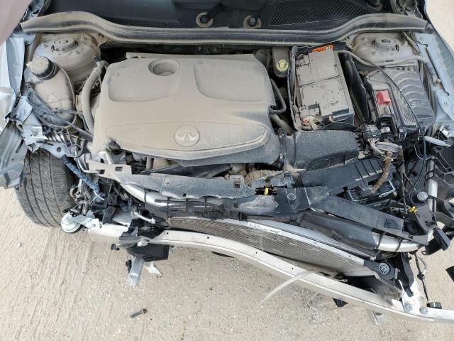 SJKCH5CP3HA021665 - 2017 INFINITI QX30 BASE Silber Foto 12