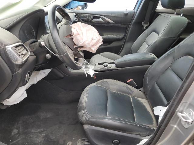 SJKCH5CP3HA021665 - 2017 INFINITI QX30 BASE Silber Foto 7