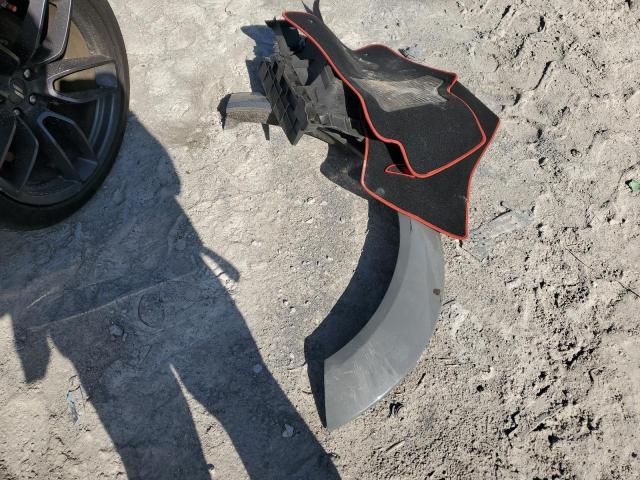 2C3CDZFJ0KH638256 - 2019 DODGE CHALLENGER R/T SCAT PACK GRAY photo 12