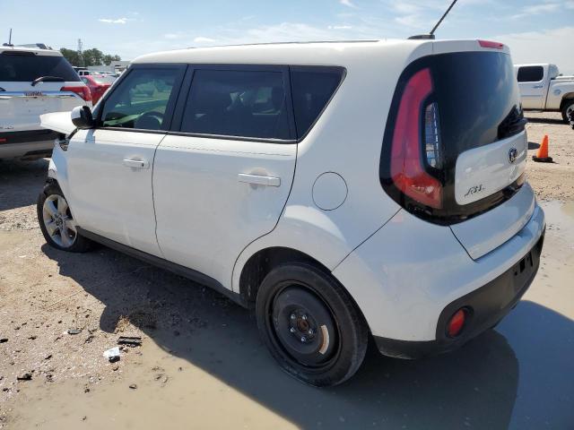 KNDJN2A23K7699961 - 2019 KIA SOUL WHITE photo 2