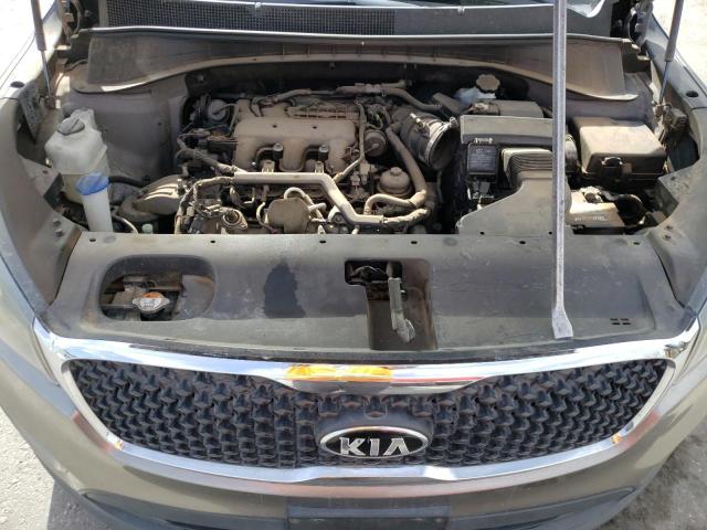 5XYPG4A57GG008676 - 2016 KIA SORENTO LX GRAY photo 12