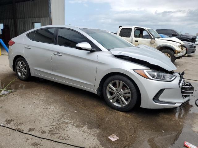 5NPD84LF4JH373600 - 2018 HYUNDAI ELANTRA SEL SILVER photo 4