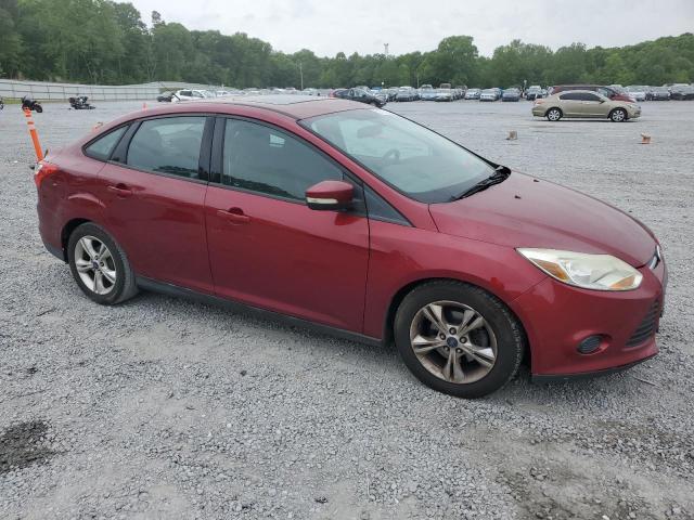 1FADP3F28EL297988 - 2014 FORD FOCUS SE RED photo 4