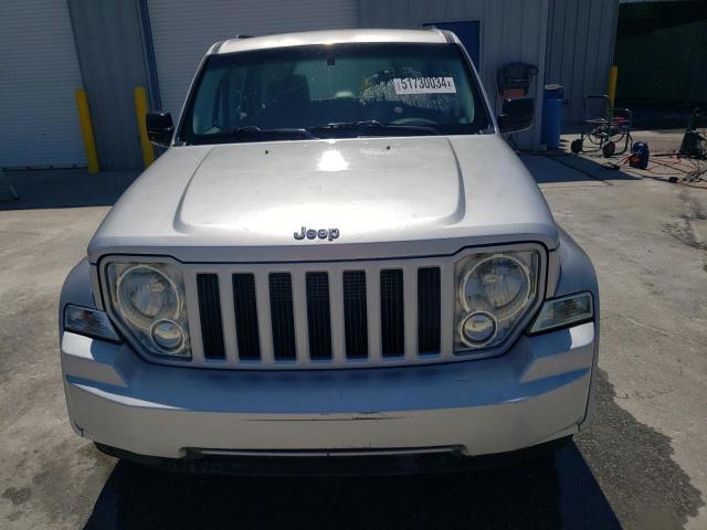 1J8GN28K68W152139 - 2008 JEEP LIBERTY SPORT SILVER photo 5