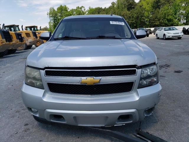 1GNSCJE04DR132010 - 2013 CHEVROLET SUBURBAN C1500 LT SILVER photo 5