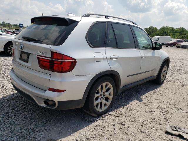 5UXZV4C56BL739641 - 2011 BMW X5 XDRIVE35I SILVER photo 3