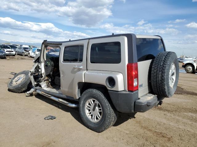 5GTDN136468141326 - 2006 HUMMER H3 SILVER photo 2