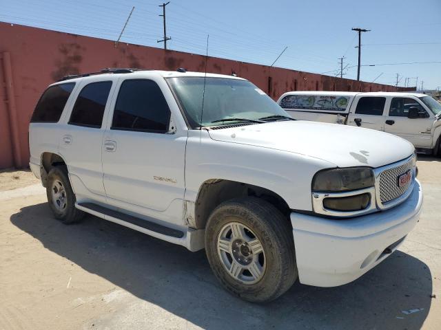 1GKEK63U84J227846 - 2004 GMC YUKON DENALI WHITE photo 4