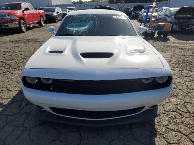 2C3CDZFJ3LH103939 - 2020 DODGE CHALLENGER R/T SCAT PACK WHITE photo 5