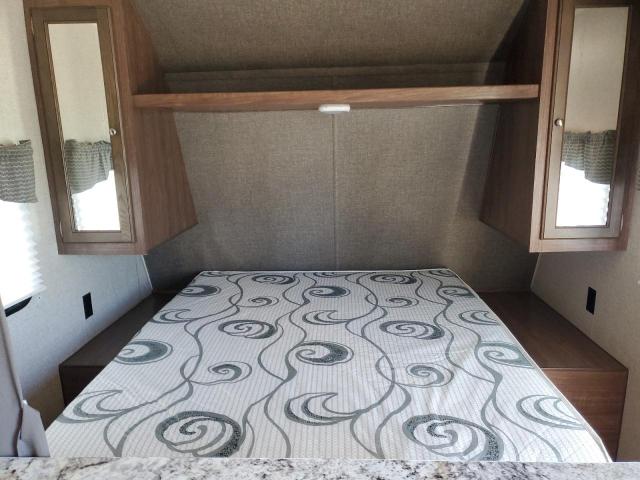 5SFEB2921JE362968 - 2018 HEARTLAND TRAILRUNNR GRAY photo 8