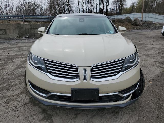 2LMPJ8LR7JBL49211 - 2018 LINCOLN MKX RESERVE Կրեմագույն լուսանկար 5