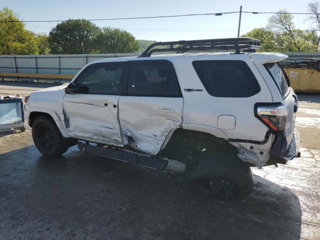 JTEBU5JR4K5735895 - 2019 TOYOTA 4RUNNER SR5 WHITE photo 2