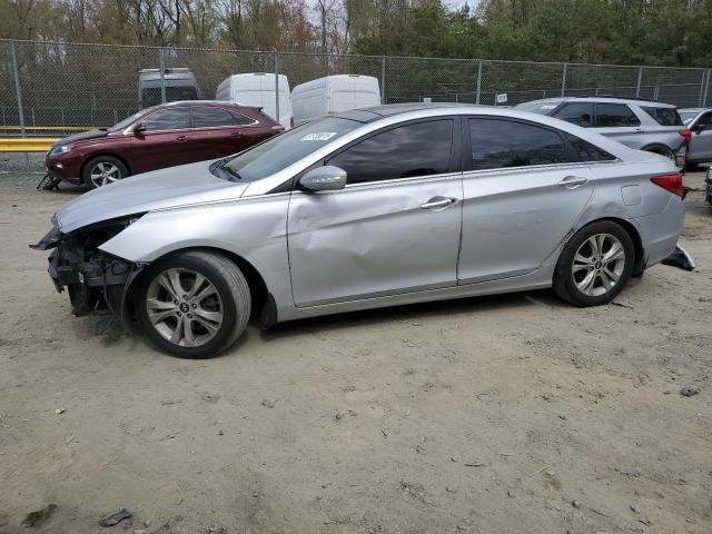 2013 HYUNDAI SONATA SE, null