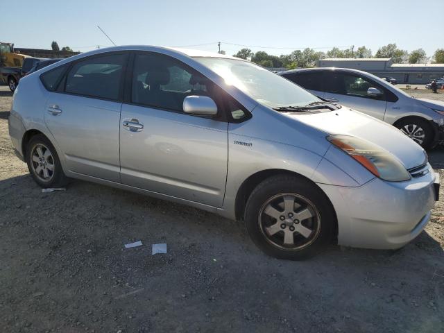 JTDKB20U277557088 - 2007 TOYOTA PRIUS SILVER photo 4