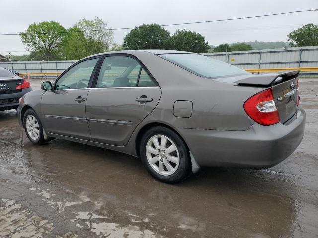 4T1BE30K12U528666 - 2002 TOYOTA CAMRY LE GRAY photo 2