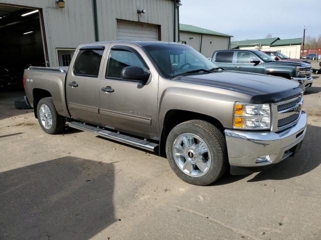 1GCPKSE73CF172745 - 2012 CHEVROLET SILVERADO K1500 LT GRAY photo 4