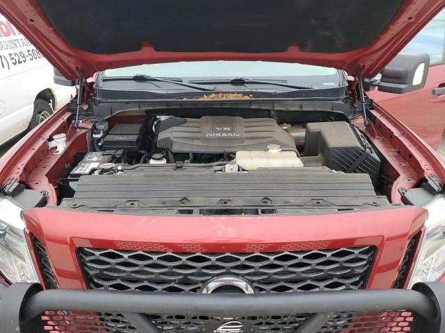 1N6AA1C46JN513499 - 2018 NISSAN TITAN XD SV RED photo 11