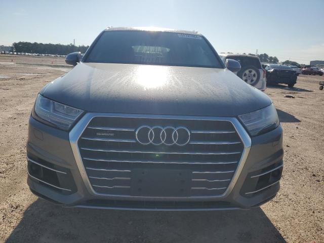 WA1VAAF75HD049707 - 2017 AUDI Q7 PRESTIGE GRAY photo 5