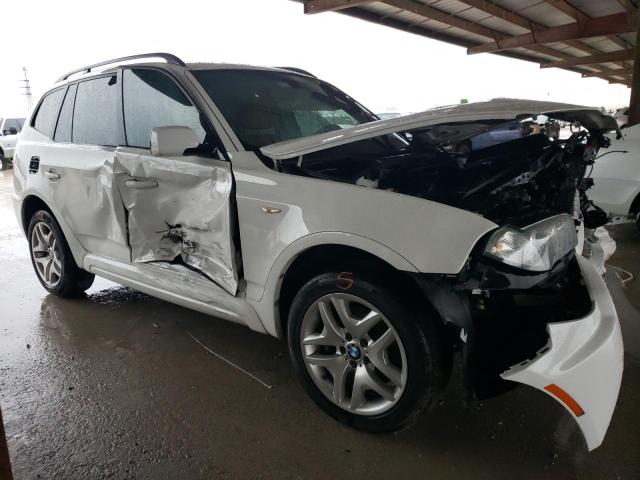 WBXPC93409WJ30897 - 2009 BMW X3 XDRIVE30I WHITE photo 4