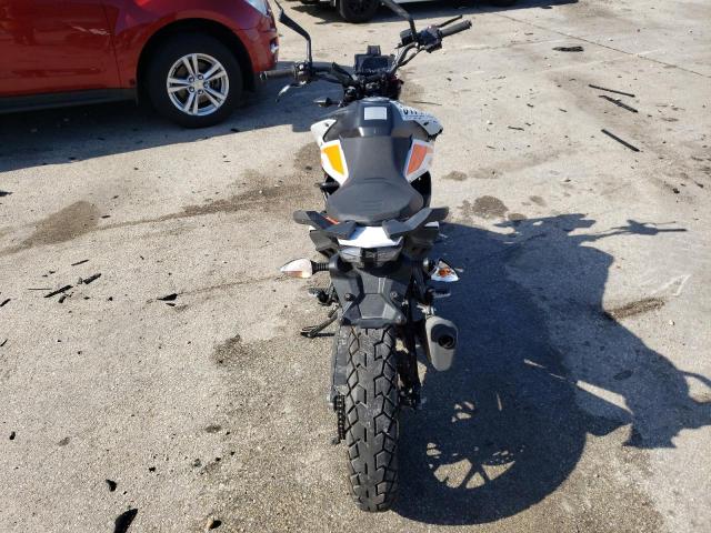 MD2JGJ406LC209403 - 2020 KTM 390 ADVENTURE WHITE photo 9