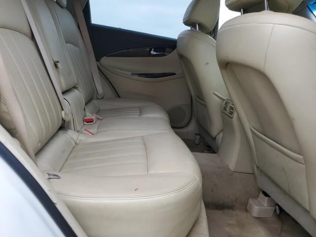 JN1BJ0RR9HM404932 - 2017 INFINITI QX50 WHITE photo 11