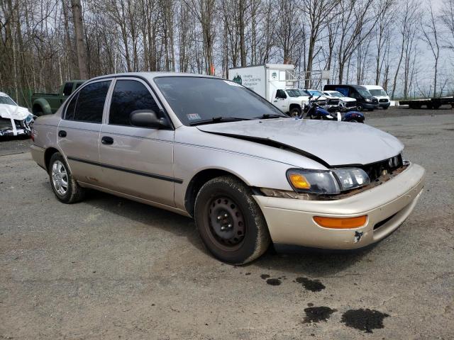 2T1BA02EXTC141893 - 1996 TOYOTA COROLLA GOLD photo 4