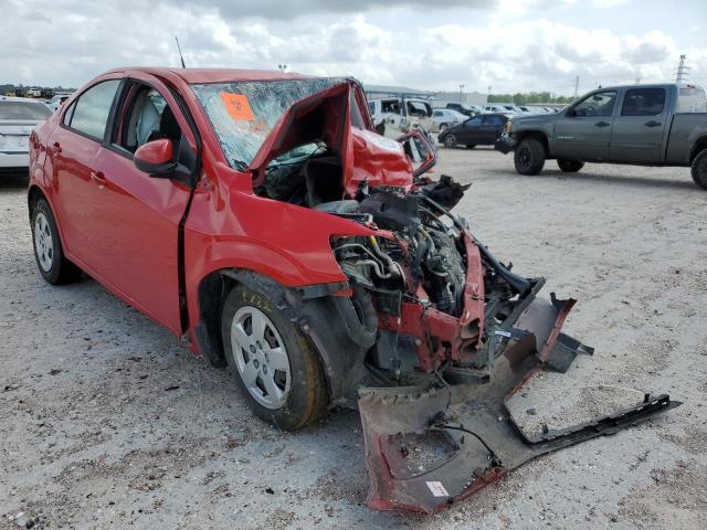 1G1JA5SH5D4131157 - 2013 CHEVROLET SONIC LS RED photo 4