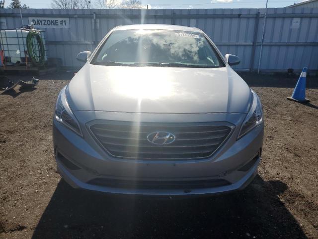 5NPE24AF0GH268912 - 2016 HYUNDAI SONATA SE SILVER photo 5