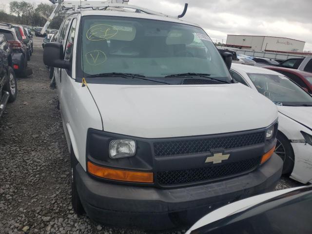 1GCWGFCA2D1902954 - 2013 CHEVROLET EXPRESS G2 WHITE photo 5