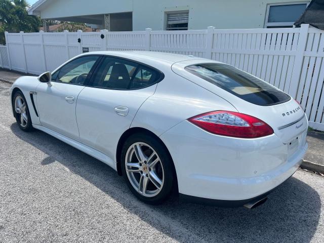 WP0AA2A70DL017491 - 2013 PORSCHE PANAMERA 2 WHITE photo 3