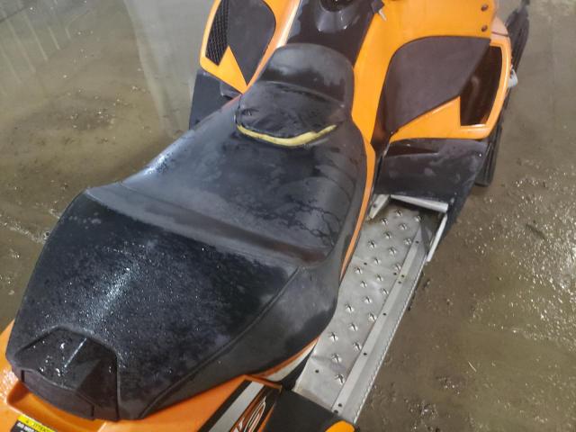 4UF08SNW78T123122 - 2008 ARCTIC CAT SNOWMOBILE 双色 照片 5
