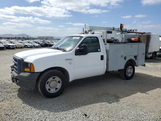 1FDSF30556EC12226 - 2006 FORD F350 SRW SUPER DUTY WHITE photo 1