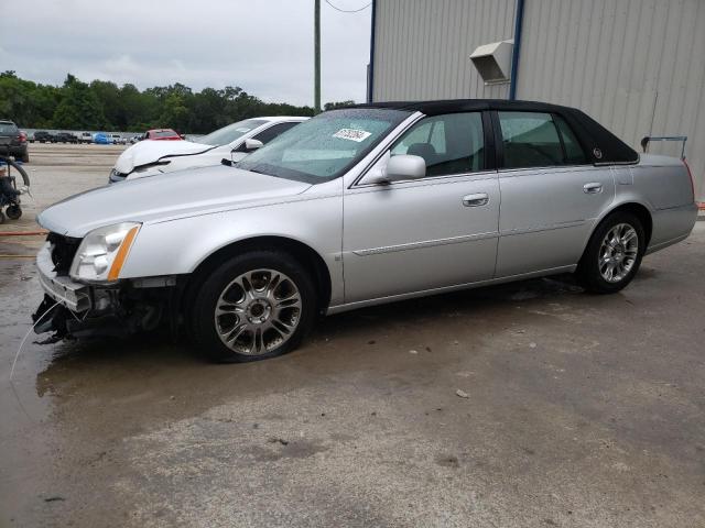 2010 CADILLAC DTS LUXURY COLLECTION, 