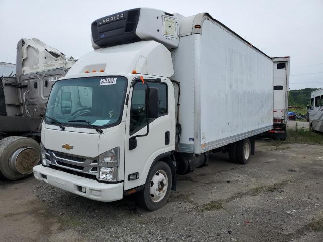 54DCDW1B4LS805203 - 2020 CHEVROLET 4500 WHITE photo 2