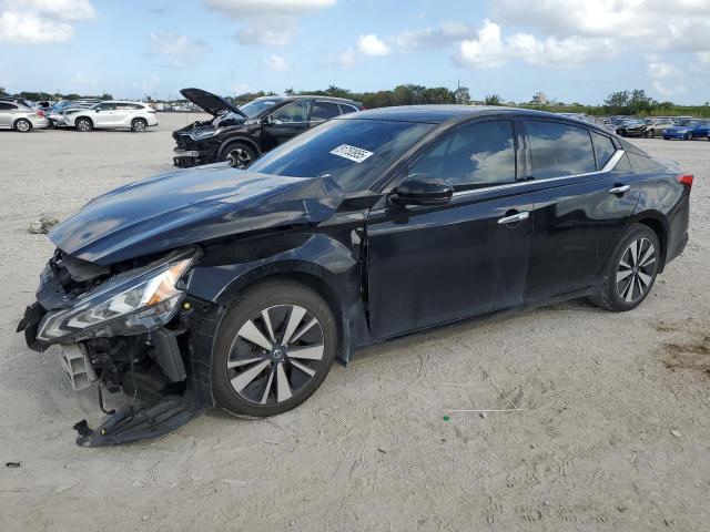 2022 NISSAN ALTIMA SL, 