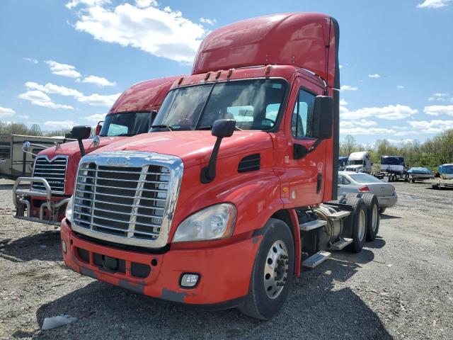 3AKJGBDV8GDGX5125 - 2016 FREIGHTLINER CASCADIA 1 RED photo 2