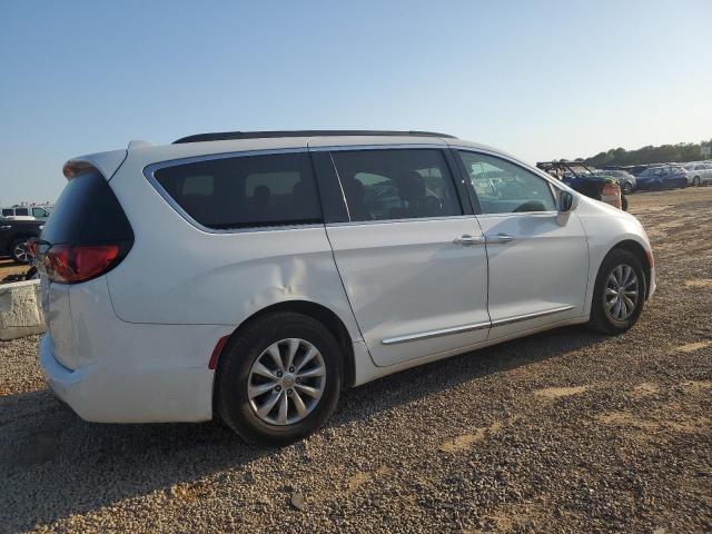 2C4RC1BG8HR532791 - 2017 CHRYSLER PACIFICA TOURING L WHITE photo 3
