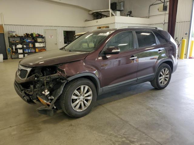 5XYKT4A24BG072372 - 2011 KIA SORENTO BASE BURGUNDY photo 1