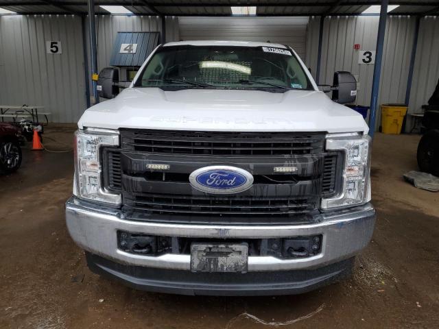 1FT7X2B67KEG49405 - 2019 FORD F250 SUPER DUTY WHITE photo 5