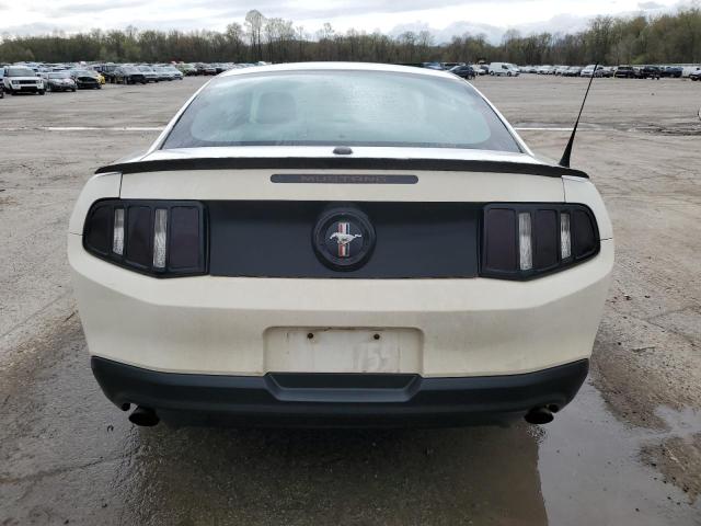 1ZVBP8AN9A5107045 - 2010 FORD MUSTANG WHITE photo 6
