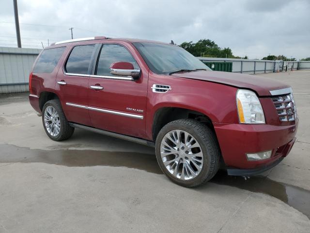 1GYS3CEF4BR156534 - 2011 CADILLAC ESCALADE PREMIUM BURGUNDY photo 4