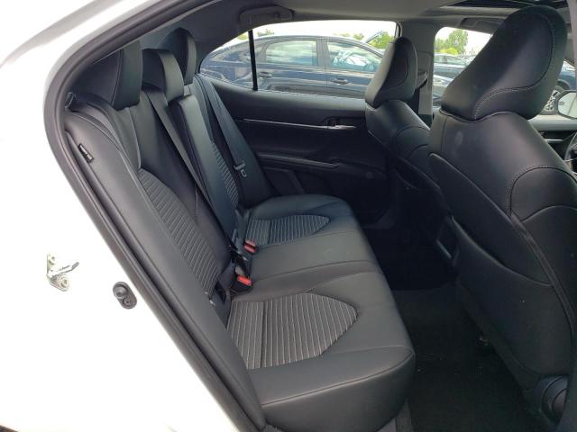 4T1T11AK5PU819620 - 2023 TOYOTA CAMRY SE NIGHT SHADE WHITE photo 10